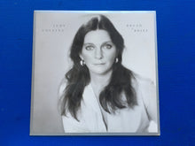 Load image into Gallery viewer, Judy Collins Bread & Roses Elektra Records Stereo Vinyl LP 7E-1076