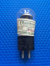 Load image into Gallery viewer, Raytheon Type BH B-H Vacuum Tube Valve Rectifier Globe Bottle NOS NIB