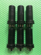 Load image into Gallery viewer, 6 RCA USNCRC12A6 12A6 VT134 Vacuum Tubes Valves Milspec Industrial NOS NIB Lot Of Six