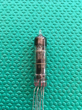 Load image into Gallery viewer, Sylvania 5639 Vacuum Tube Valve NOS NIB