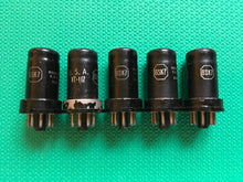 Load image into Gallery viewer, 5 RCA 6SK7 Vacuum Tubes Large Meatball Logos Lot Of Five