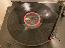 Load image into Gallery viewer, Happy Holly Days Collector's Limited Edition Capitol Records Stereo SL-6698 LP