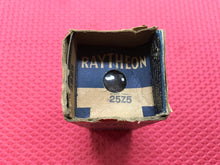 Load image into Gallery viewer, Raytheon 25Z5 Vacuum Tube Valve Shoulder / Coke Bottle NOS NIB