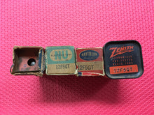 Load image into Gallery viewer, 4 US-Made 12F5 12F5GT Vacuum Tubes Valves NOS NIB Lot Of Four