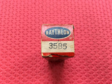 Load image into Gallery viewer, Raytheon 35B5 Vacuum Tube Valve NOS NIB
