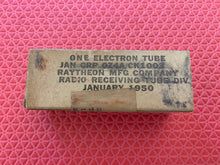 Load image into Gallery viewer, Raytheon 0Z4 0Z4G JANCRP0Z4A CK1003 Milspec Vacuum Tube Valve NOS NIB