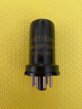 Load image into Gallery viewer, Raytheon 1005 VT-195 JANCRP1005 Milspec Vacuum Tube Valve NOS NIB