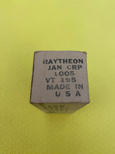 Load image into Gallery viewer, Raytheon 1005 VT-195 JANCRP1005 Milspec Vacuum Tube Valve NOS NIB