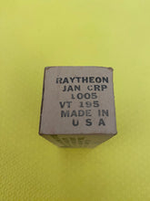 Load image into Gallery viewer, Raytheon 1005 VT-195 JANCRP1005 Milspec Vacuum Valve NOS NIB