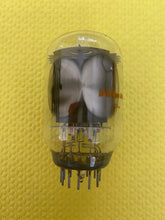 Load image into Gallery viewer, RCA 32HQ7 Vacuum Tube Valve NOS NIB