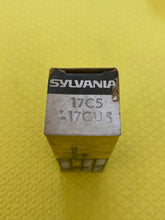 Load image into Gallery viewer, Sylvania 17CU5 17C5 Vacuum Tube Valve NOS NIB