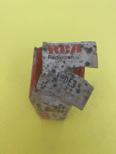 Load image into Gallery viewer, RCA 19DE3 Vacuum Tube Valve NOS NIB