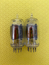 Load image into Gallery viewer, Matched Pair RCA Clear Top 12AU7 12AU7A Vacuum Tubes Valves Steel Support Rods NOS-Testing