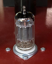 Load image into Gallery viewer, Sylvania 6189 JHS-12AU7 / 12AU7 / ECC82 Vacuum Tube Valve Industrial / Milspec For Your Univalve Or Bottlehead