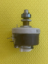 Load image into Gallery viewer, Ohmite Rheostat 25 Watts 1000 Ohms Model H Series A Stock Number 0158 NOS NIB