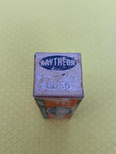 Load image into Gallery viewer, Raytheon 6BE6 Vacuum Tube Valve NOS NIB