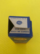 Load image into Gallery viewer, Matched Pair General Electric GE 12SN7 12SN7GT Vacuum Tubes Valves NOS NIB
