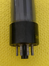 Load image into Gallery viewer, Matched Pair Raytheon 6V6 6V6GT Vacuum Tubes Valves Gray Glass NOS-Testing