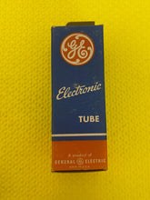 Load image into Gallery viewer, Matched Pair General Electric GE 12SN7 12SN7GT Vacuum Tubes NOS NIB