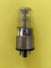 Load image into Gallery viewer, Westinghouse 6X5 6X5GT Vacuum Tube Valve Metal Base Rectifier NOS-Testing