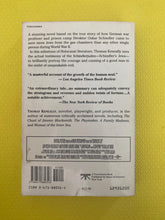 Load image into Gallery viewer, Schindler's List Thomas Keneally Touchstone / Simon & Schuster