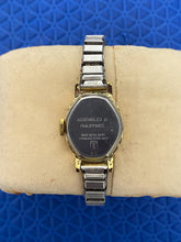 Load image into Gallery viewer, Acqua Wind-Up Ladies Wristwatch