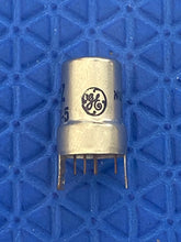 Load image into Gallery viewer, General Electric GE 2CW4 Vacuum Tube NOS NIB