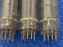 Load image into Gallery viewer, 3 Amperex EL84 6BQ5 Vacuum Tubes Valves O Getters Lot Of Three