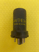 Load image into Gallery viewer, Raytheon 0Z4 OZ4 Vacuum Tube Valve NOS NIB