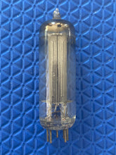 Load image into Gallery viewer, RCA 35W4 Vacuum Tube Valve Steel Plates D Getters Round Mica Spacers