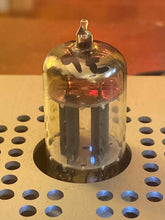 Load image into Gallery viewer, Matsushita 7AU7 Gold Pin Vacuum Tube Valve NOS-Testing