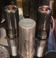 Load image into Gallery viewer, Matched Pair Raytheon 6V6 6V6GT Vacuum Tubes Valves Black Glass