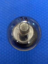 Load image into Gallery viewer, Eveready Number / Type 24 #24 224 ER224 Vacuum Tube Globe / Balloon Bottle Engraved Base