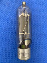Load image into Gallery viewer, RCA Radiotron 805 Vacuum Tube Output Valve