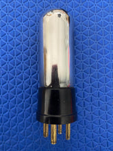 Load image into Gallery viewer, RCA Radiotron UX-199 UX199 199 99 Vacuum Tube Valve NOS-Testing
