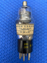 Load image into Gallery viewer, Raytheon Number Type 78 #78 Vacuum Tube Valve