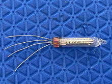 Load image into Gallery viewer, Mullard 6977 HD Vacuum Tube Valve Indicator Triode