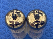 Load image into Gallery viewer, Matched Pair Toshiba 8FQ7 8CG7 6FQ7 6CG7 Vacuum Tubes Valves Copper Support Rods