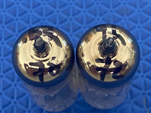 Load image into Gallery viewer, Matched Pair Toshiba 8FQ7 8CG7 6FQ7 6CG7 Vacuum Tubes Copper Support Rods