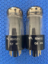 Load image into Gallery viewer, Matched Pair General Electric GE 6V6 6V6GT Vacuum Tubes Valves Copper Support Rods Black Plates Silver Tops Clear Bottles NOS NIB