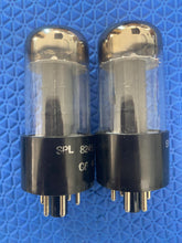 Load image into Gallery viewer, Matched Pair General Electric GE 6V6 6V6GT Vacuum Tubes Valves Copper Support Rods Black Plates Silver Tops Clear Bottles NOS NIB