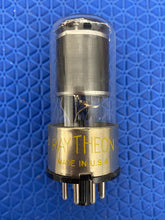 Load image into Gallery viewer, Raytheon 6SD7 6SD7GT Vacuum Tube NOS NIB