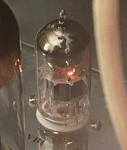 Load image into Gallery viewer, Groove Tube 12AX7 / ECC83 / GT-ECC83-S Premium Vacuum Tube For Your Univalve