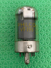 Load image into Gallery viewer, Philco VT-193 7C7 Vacuum Tube Milspec NOS NIB