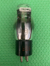 Load image into Gallery viewer, RCA Radiotron Number Type 80 Vacuum Tube Rectifier Black Plates Shoulder ST Shape Hanging Filaments