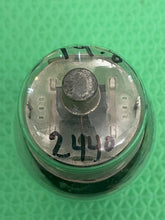 Load image into Gallery viewer, RCA 807 Vacuum Tube NOS-Testing