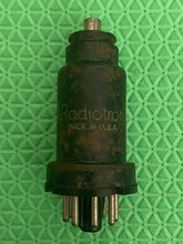 Load image into Gallery viewer, RCA 6K7 Vacuum Tube