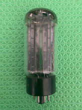 Load image into Gallery viewer, Silvertone 5U4 5U4GB Vacuum Tube Rectifier Black Plates