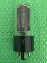 Load image into Gallery viewer, Sylvania 5Y3 5Y3GT/G JAN-CHS-5Y3GT/G VT197A Milspec Vacuum Tube Rectifier Black Plate