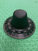 Load image into Gallery viewer, AMSCO 1920s Black / Dark Brown 2 1/8" 54MM 0-100 Indicator Knob with Set Screw NOS NIB
